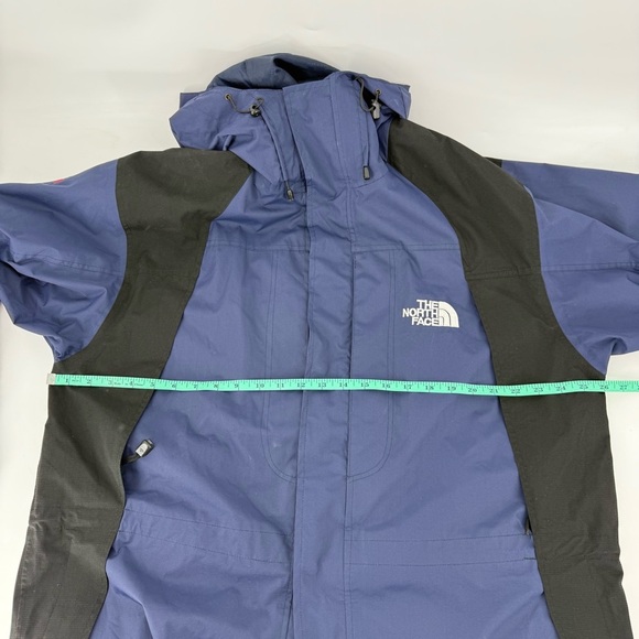 The North Face GORE-TEX Summit Series ski and snowboarding Mountain Jacket - Picture 10 of 11